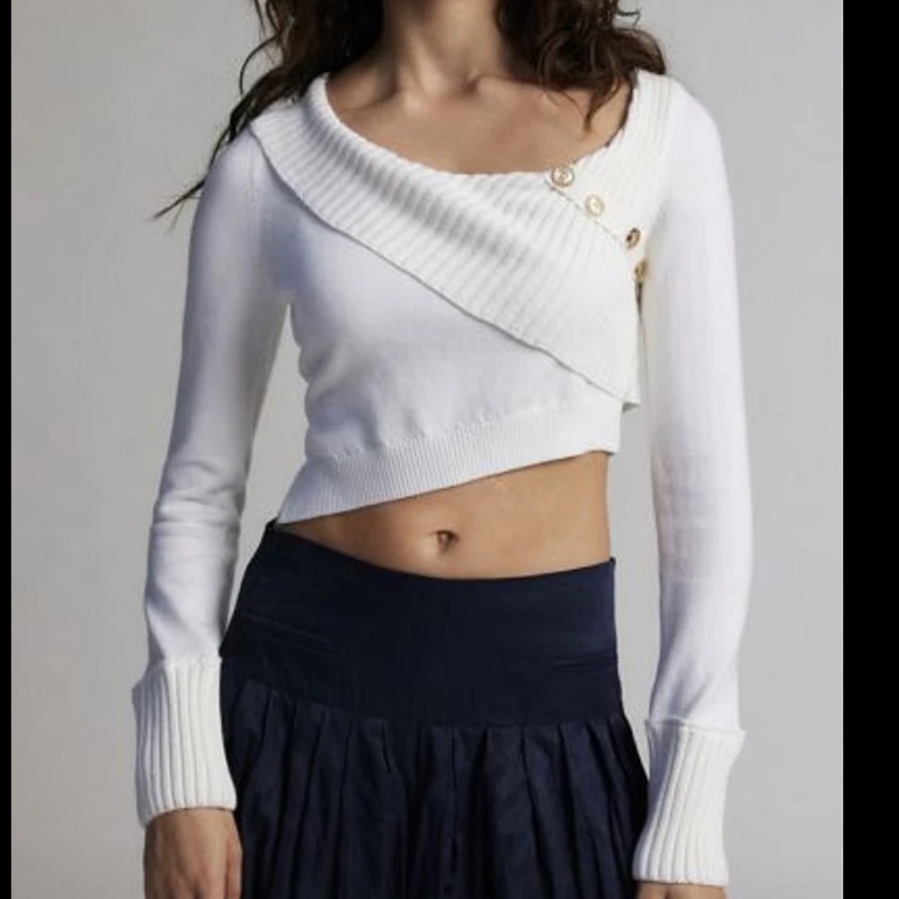 Silence + noise Elegant Cream Sweater with Button Detail for women size S